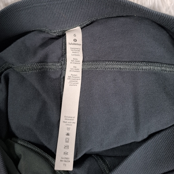 lululemon athletica Women's Every Moment Pant Size 6 - Picture 11 of 11